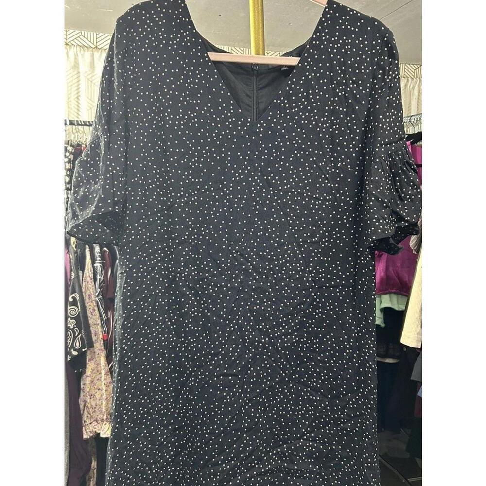 Madewell Short Sleeve V-Neck Dress in Polka Dot Black Size 6